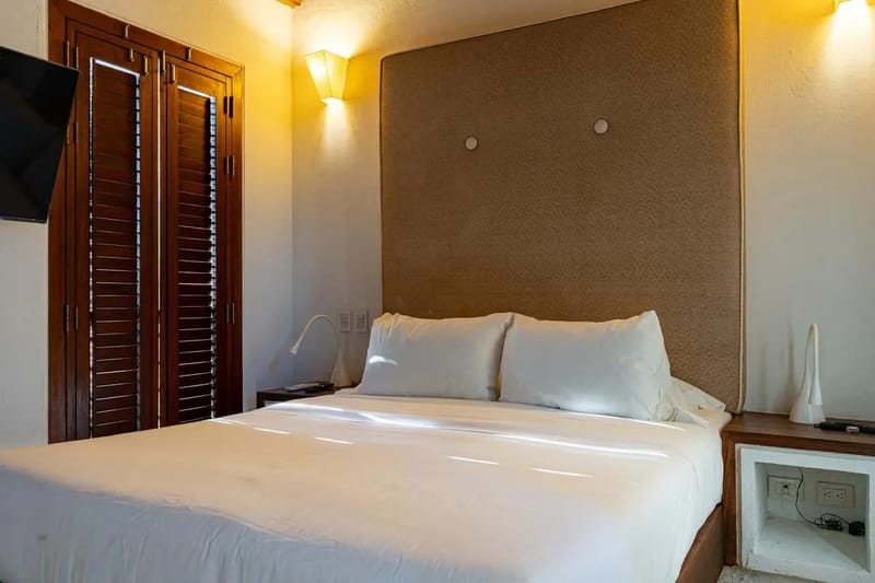 Modern 3BR w/ Rooftop Jacuzzi Cartagena
