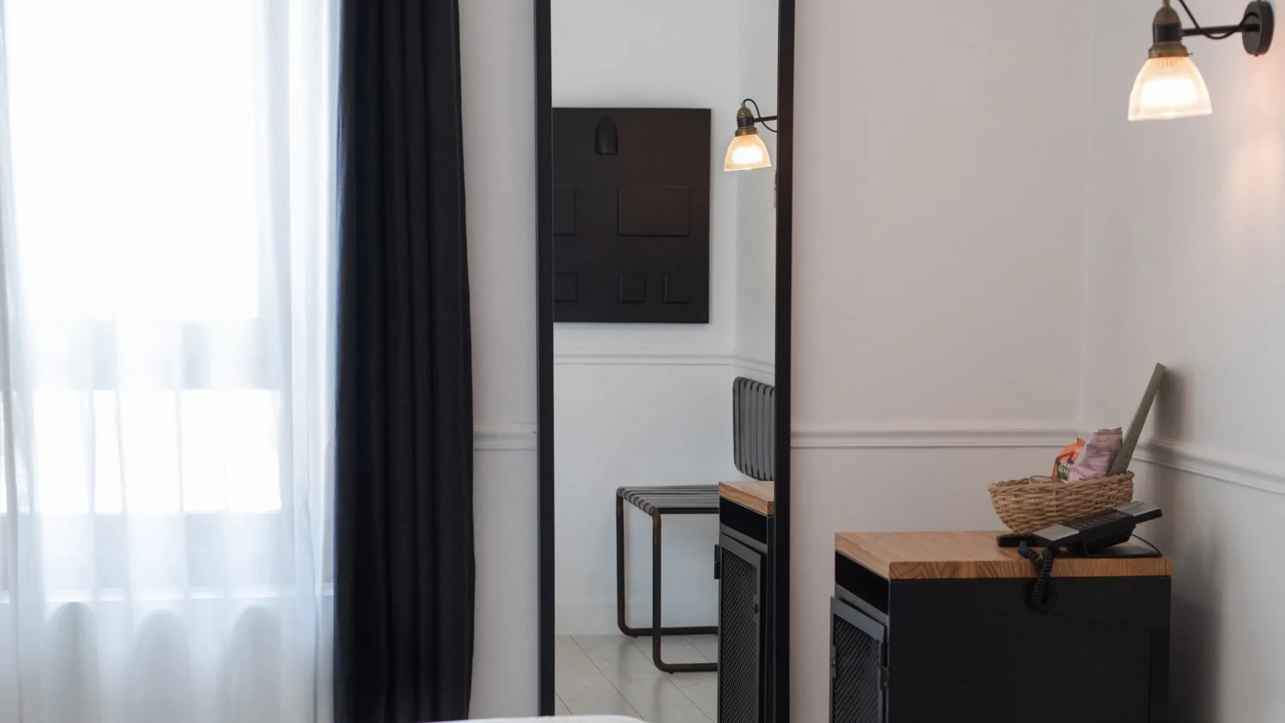 Easy room