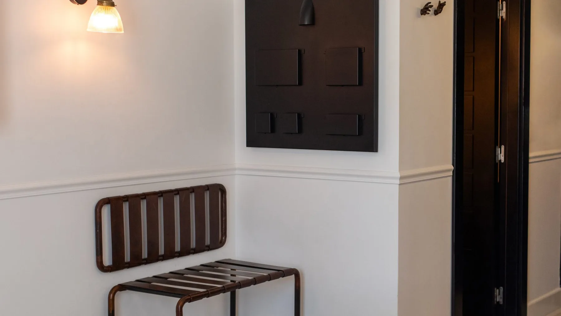 Easy room