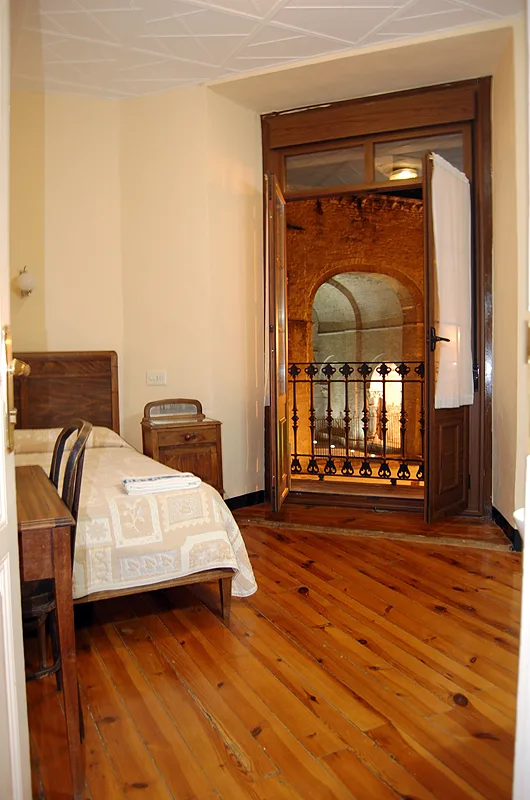 Hostal París