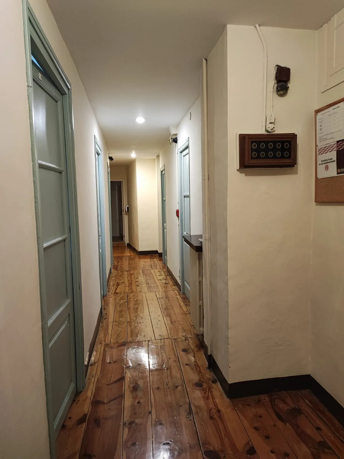 Hostal París