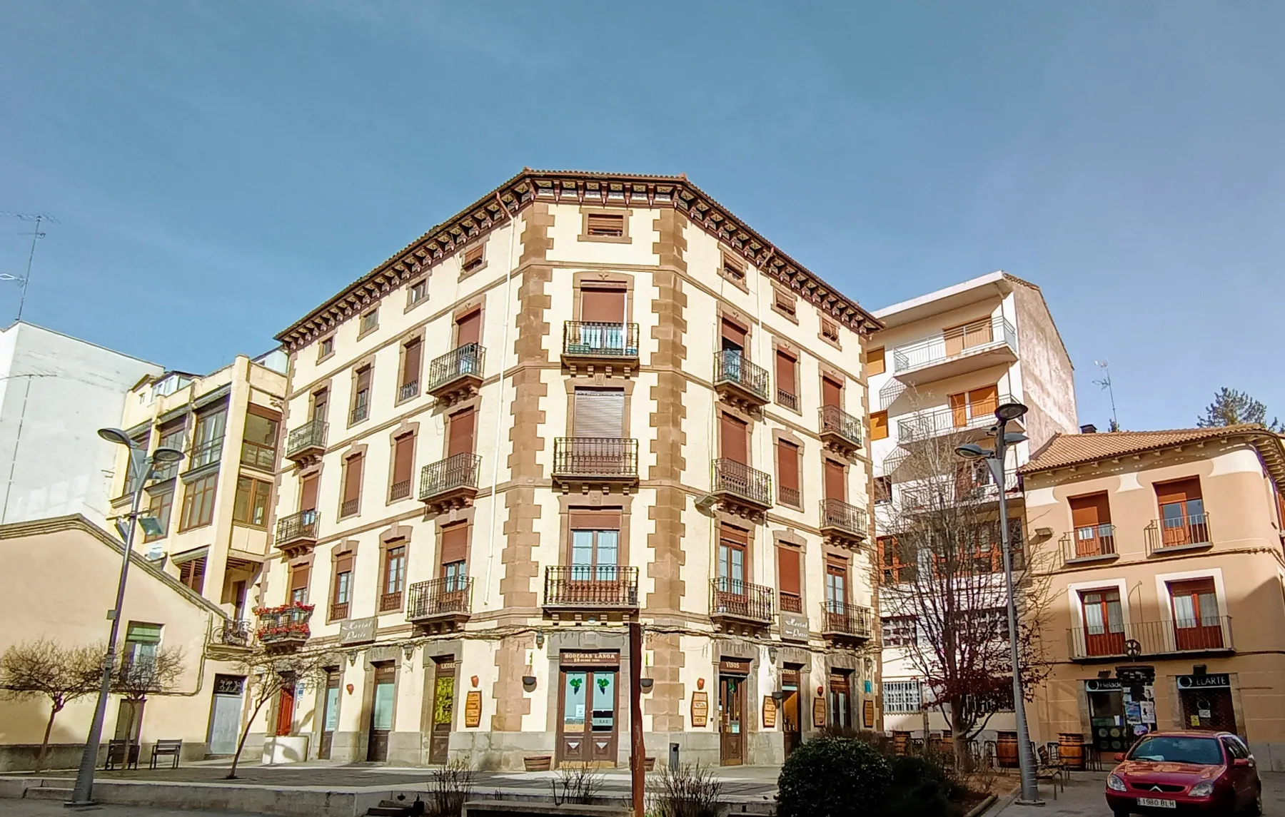 Hostal París