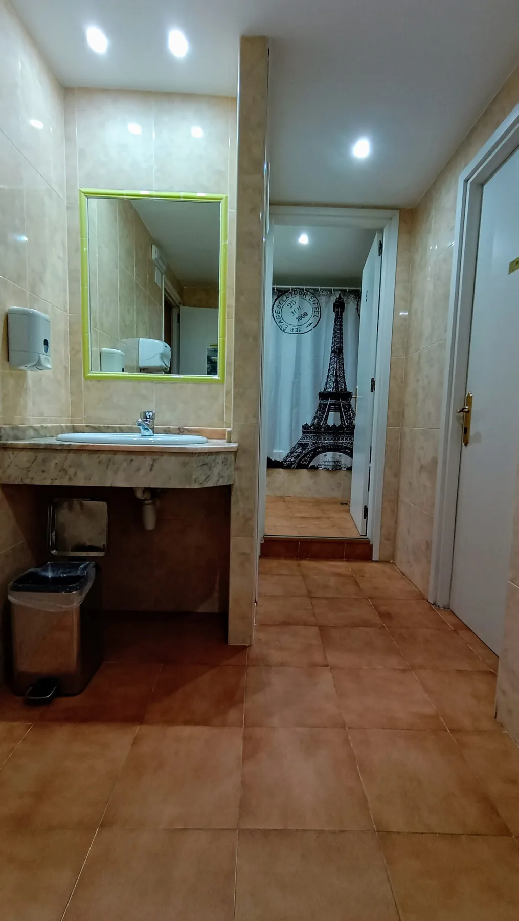 Hostal París