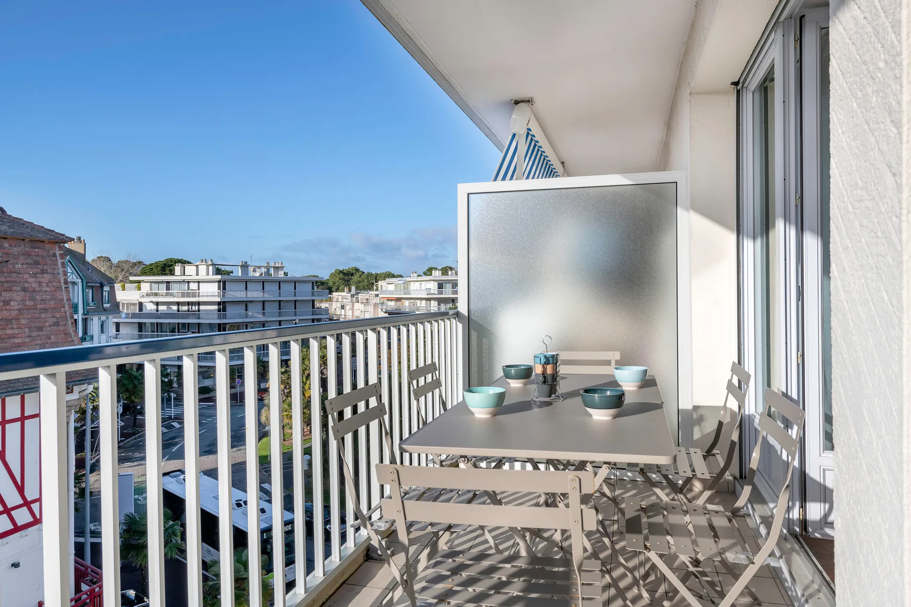 Foto de la galería del alojamiento Bonito apartamento - a 400 m de la playa de La Baule.