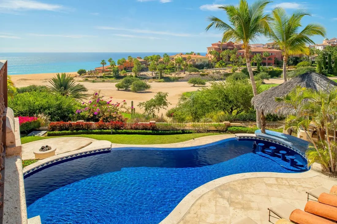 Stunning 5BR Oceanfront Villa w/ Pool