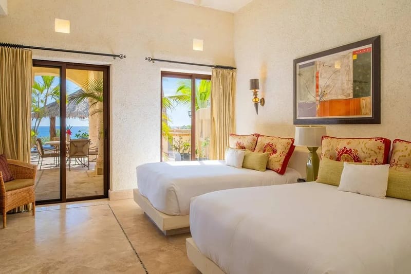 Stunning 5BR Oceanfront Villa w/ Pool