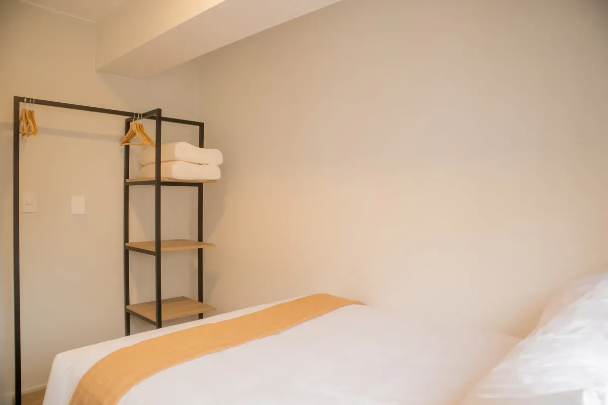 2BR w/ Balcony Near Malecón in Miraflores