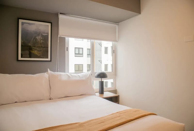2BR w/ Balcony Near Malecón in Miraflores