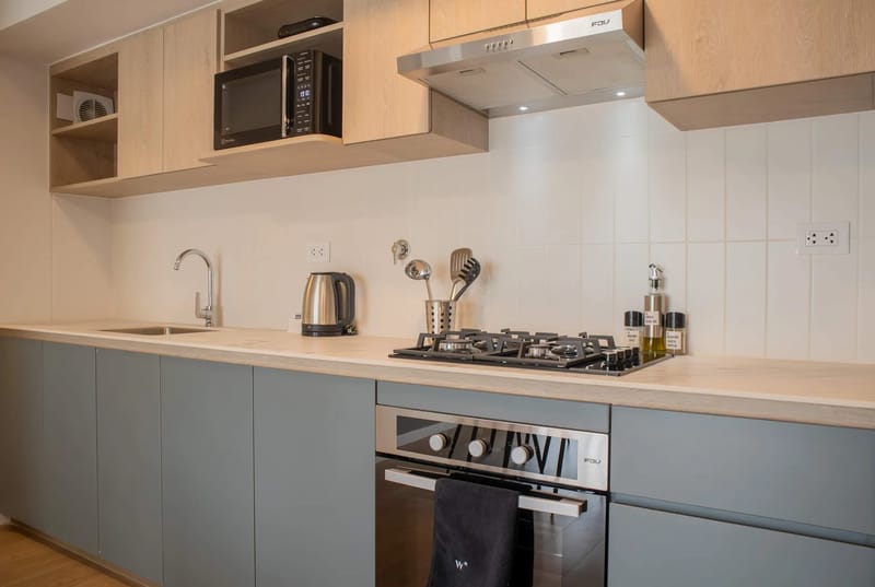 2BR w/ Balcony Near Malecón in Miraflores