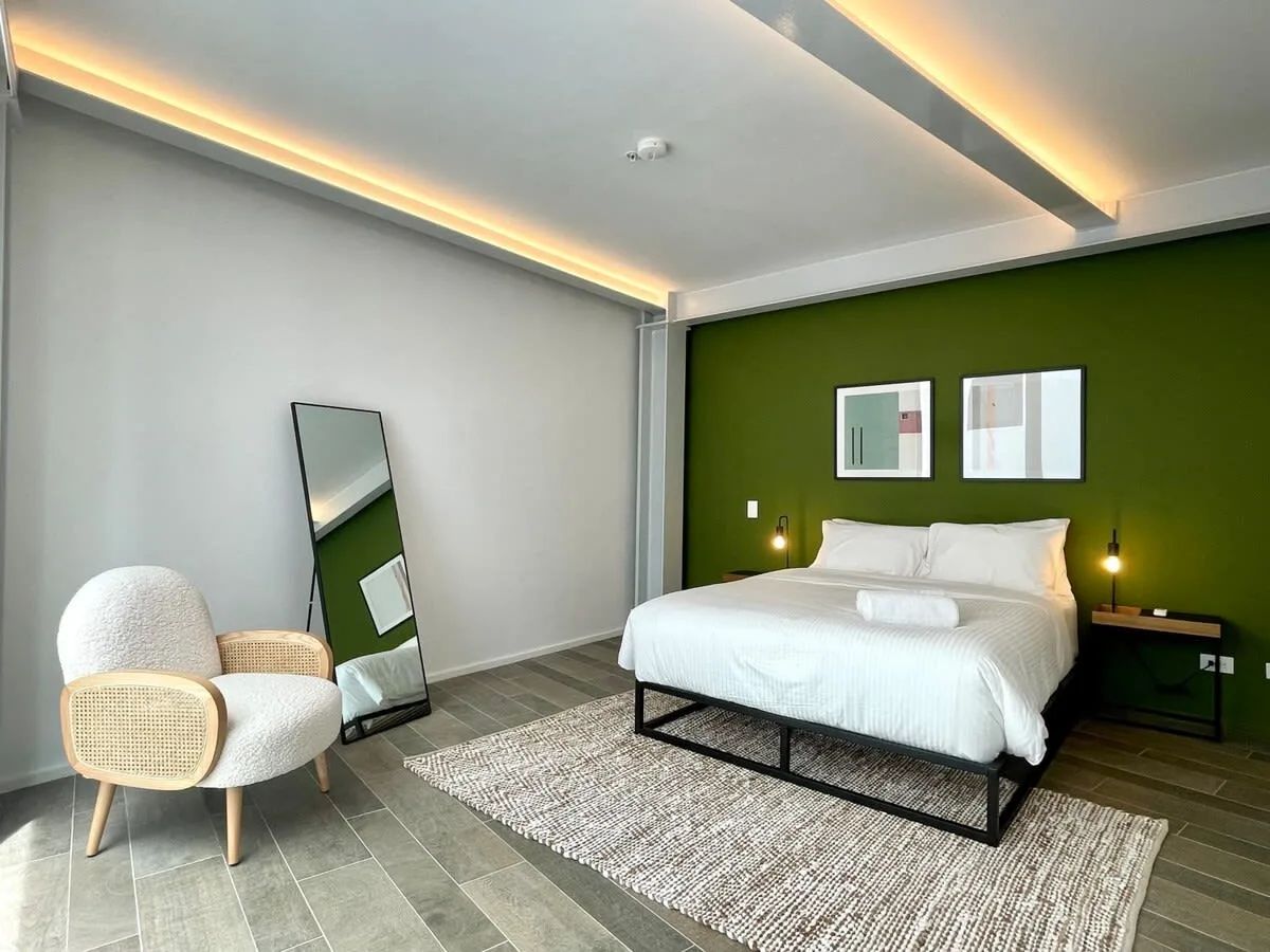 Spacious 1BR in Casco Antiguo w/ Rooftop