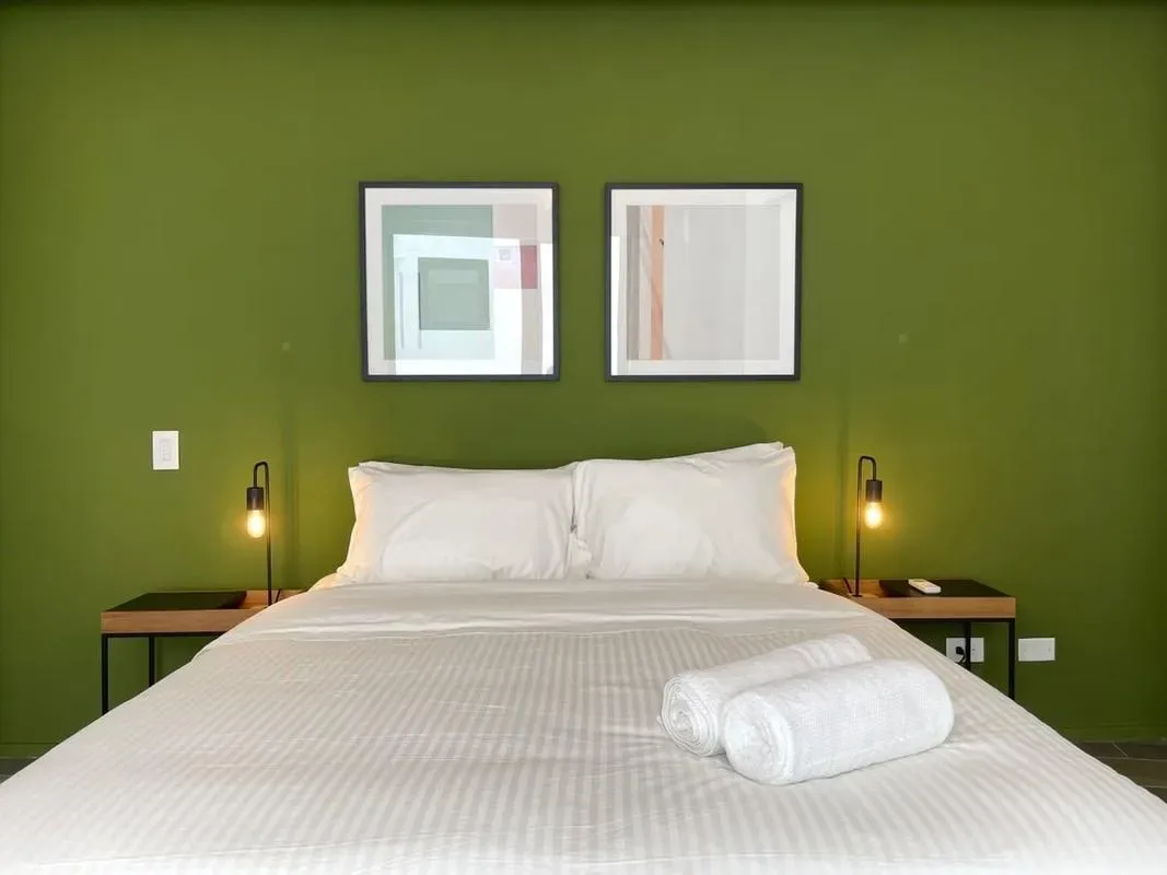 Spacious 1BR in Casco Antiguo w/ Rooftop