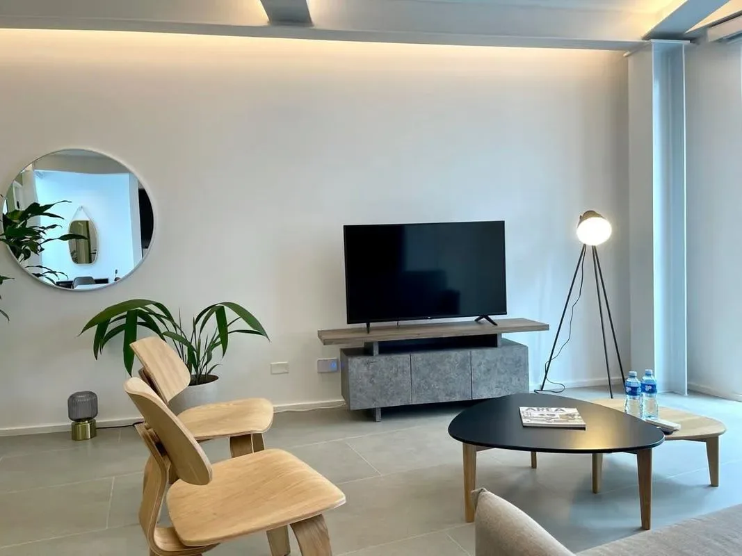 Spacious 1BR in Casco Antiguo w/ Rooftop
