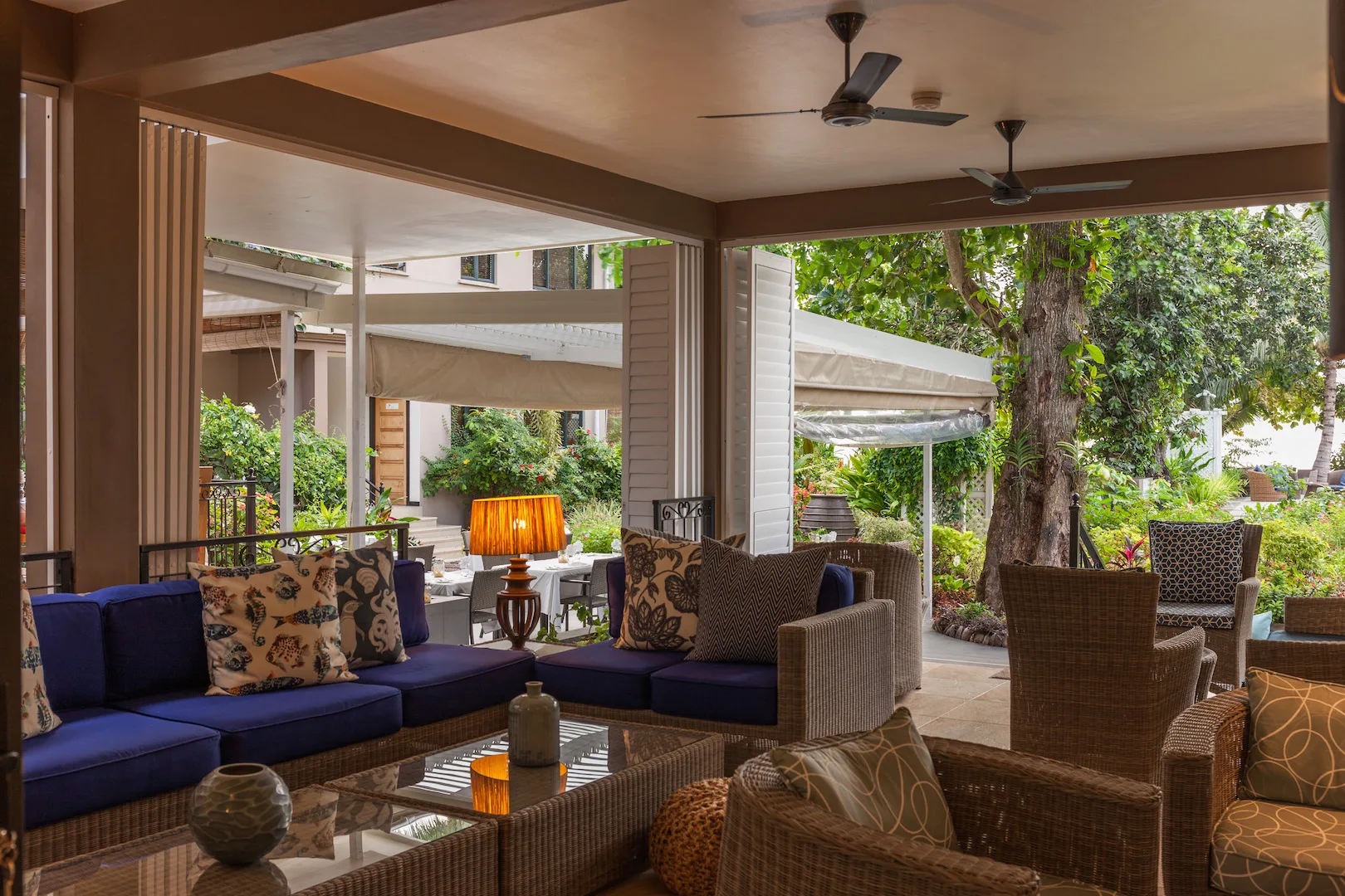 Hotel lounge