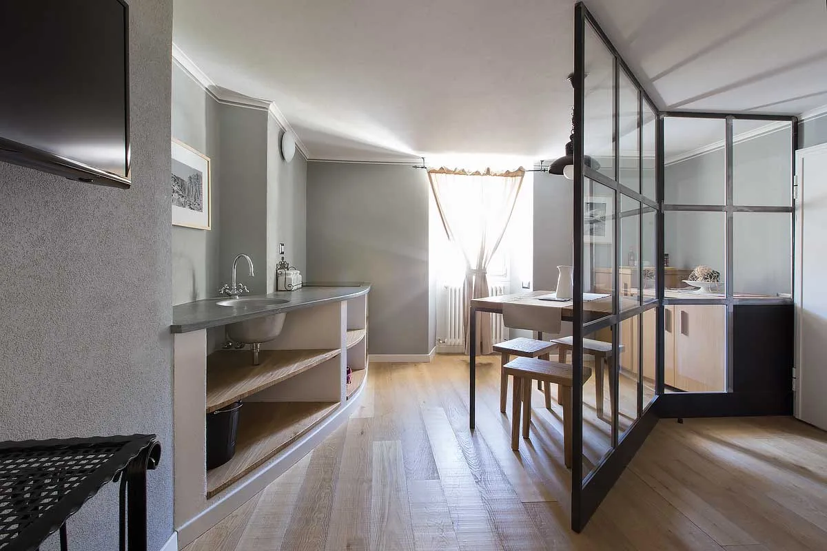 Ca Bregaglia Via Bregaglia apartment living area with kitchen