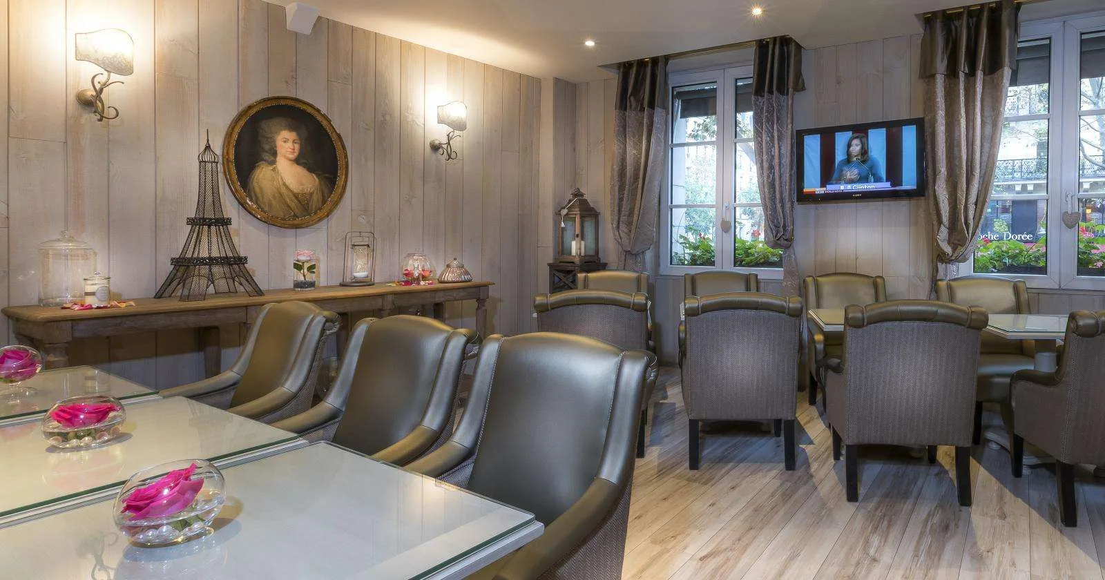 Breakfast room