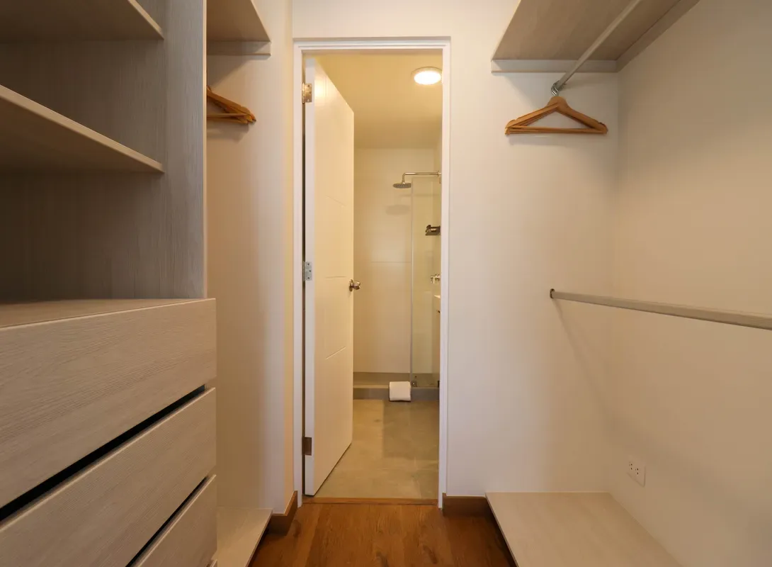 Luminous 2BR w/ Balcony in Miraflores