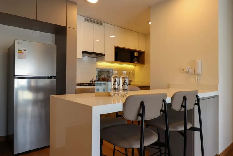 Luminous 2BR w/ Balcony in Miraflores