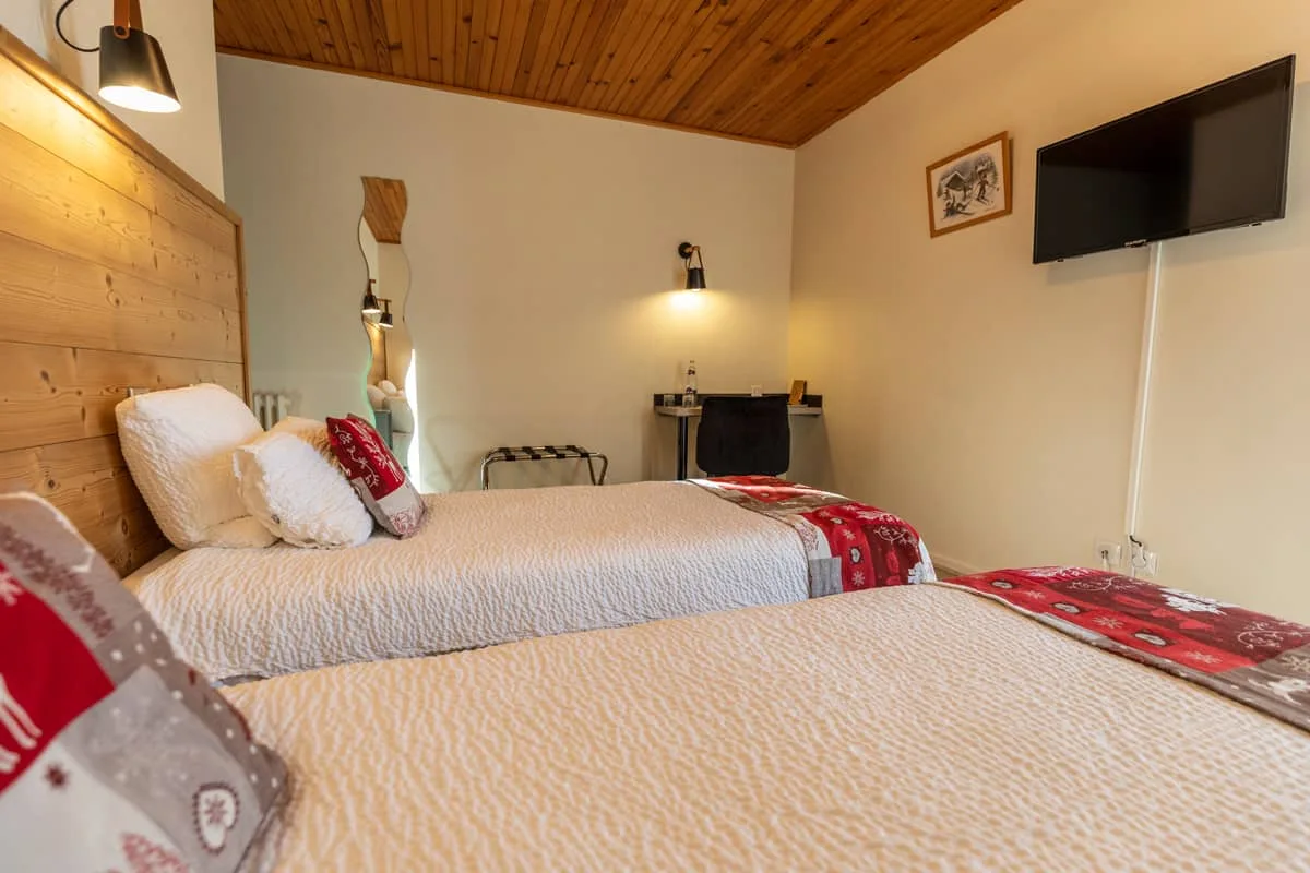 Comfort twin room at Le Vernay