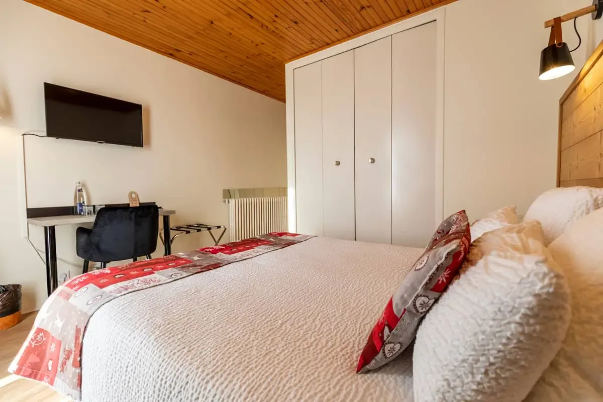 Comfort double room at Le Vernay