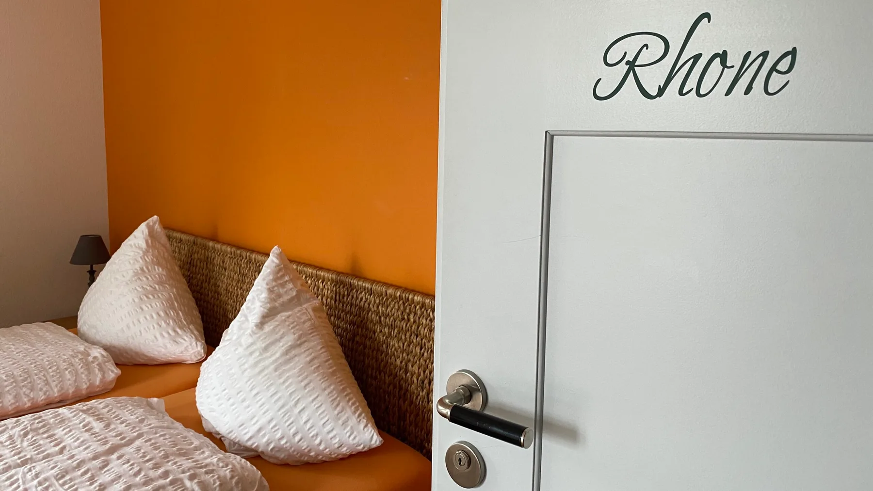 Entrada de la habitación Rhone