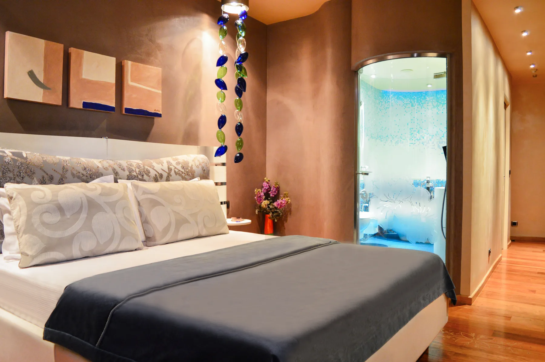 Luxury Room