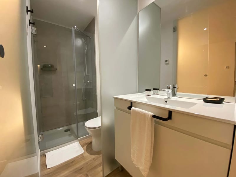 Majestic 2BR at Palacio Real