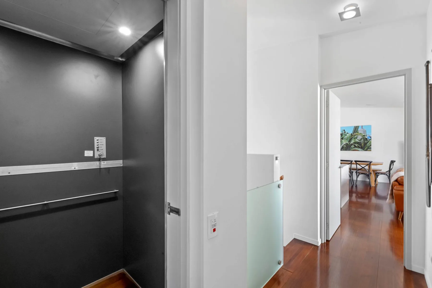 East End Escape – prime location just moments from the Scenic Coastal Walkway