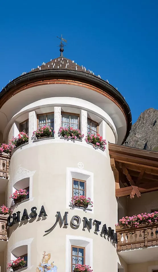 Hotel Chasa Montana