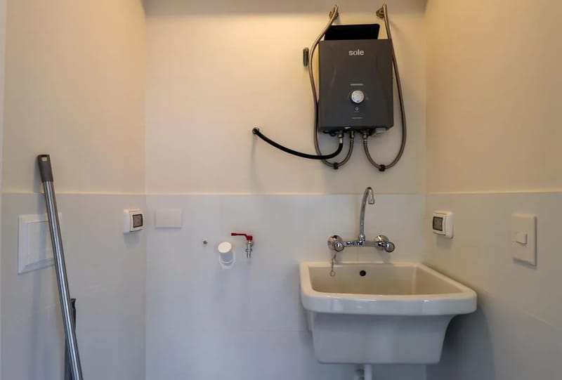 Engaging 2BR Retreat w/ Balcony in Miraflores