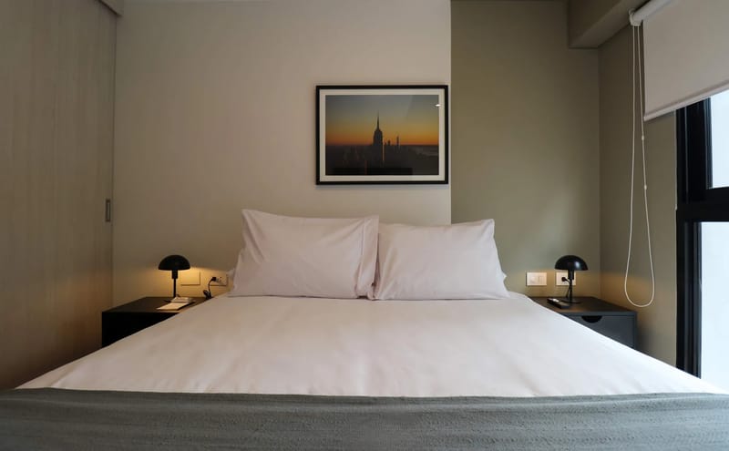 Engaging 2BR Retreat w/ Balcony in Miraflores
