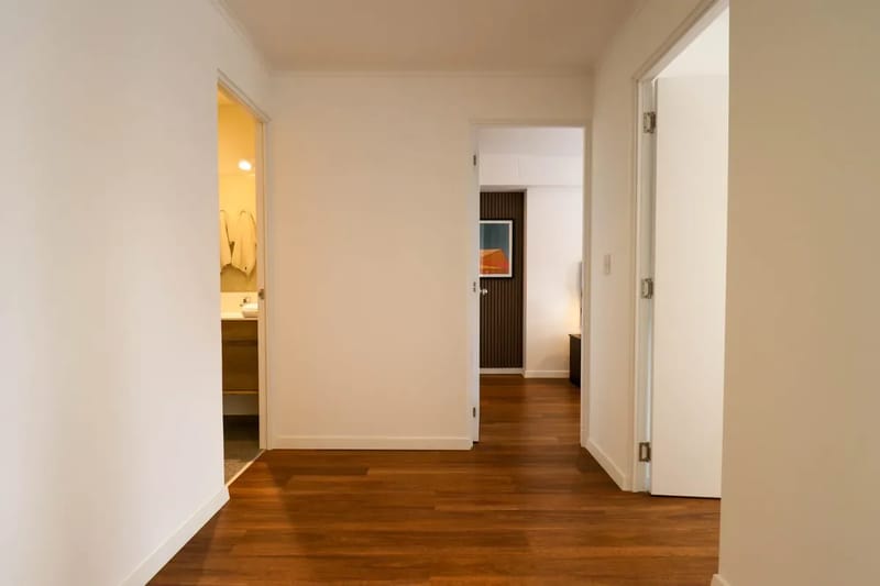 Stylish 2BR w/ Balcony & View in Miraflores
