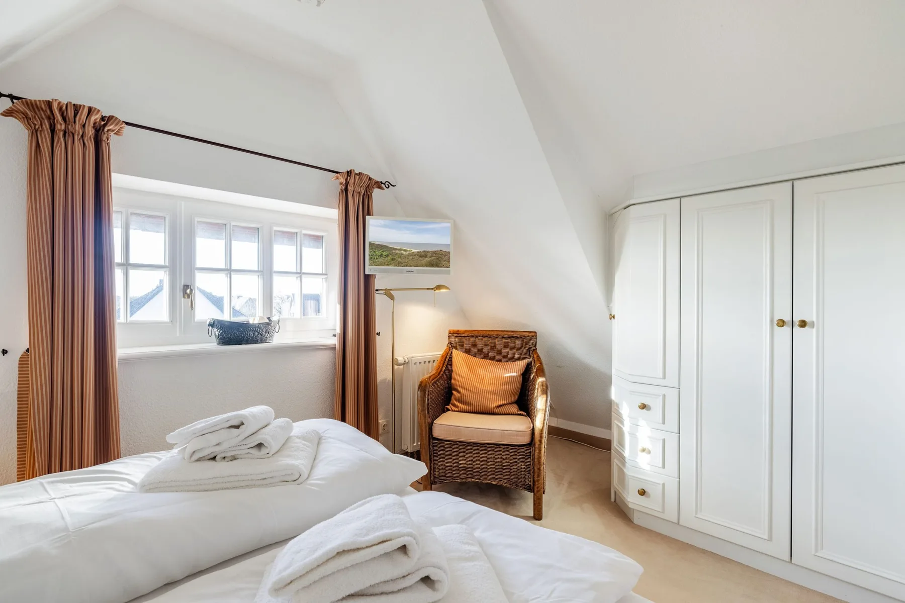 Luxus mit Flair für bis zu 4 Personen auf 64m² in Wenningstedt.