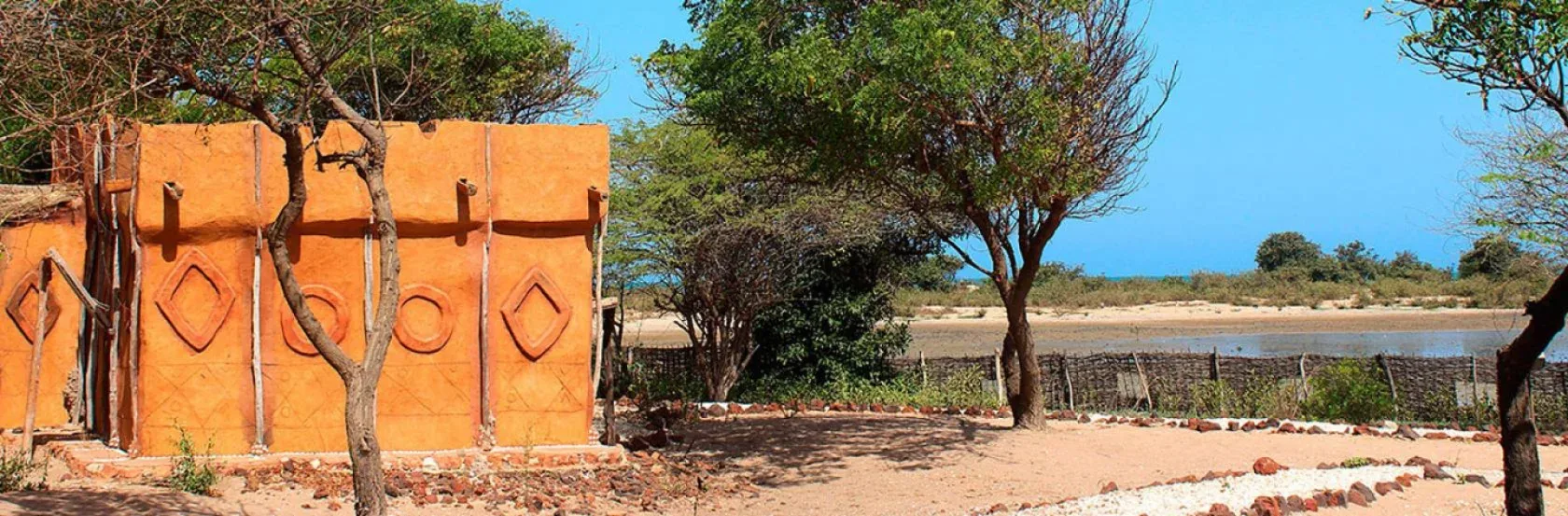 Rooms page banner for the Ecolodge de Palmarin