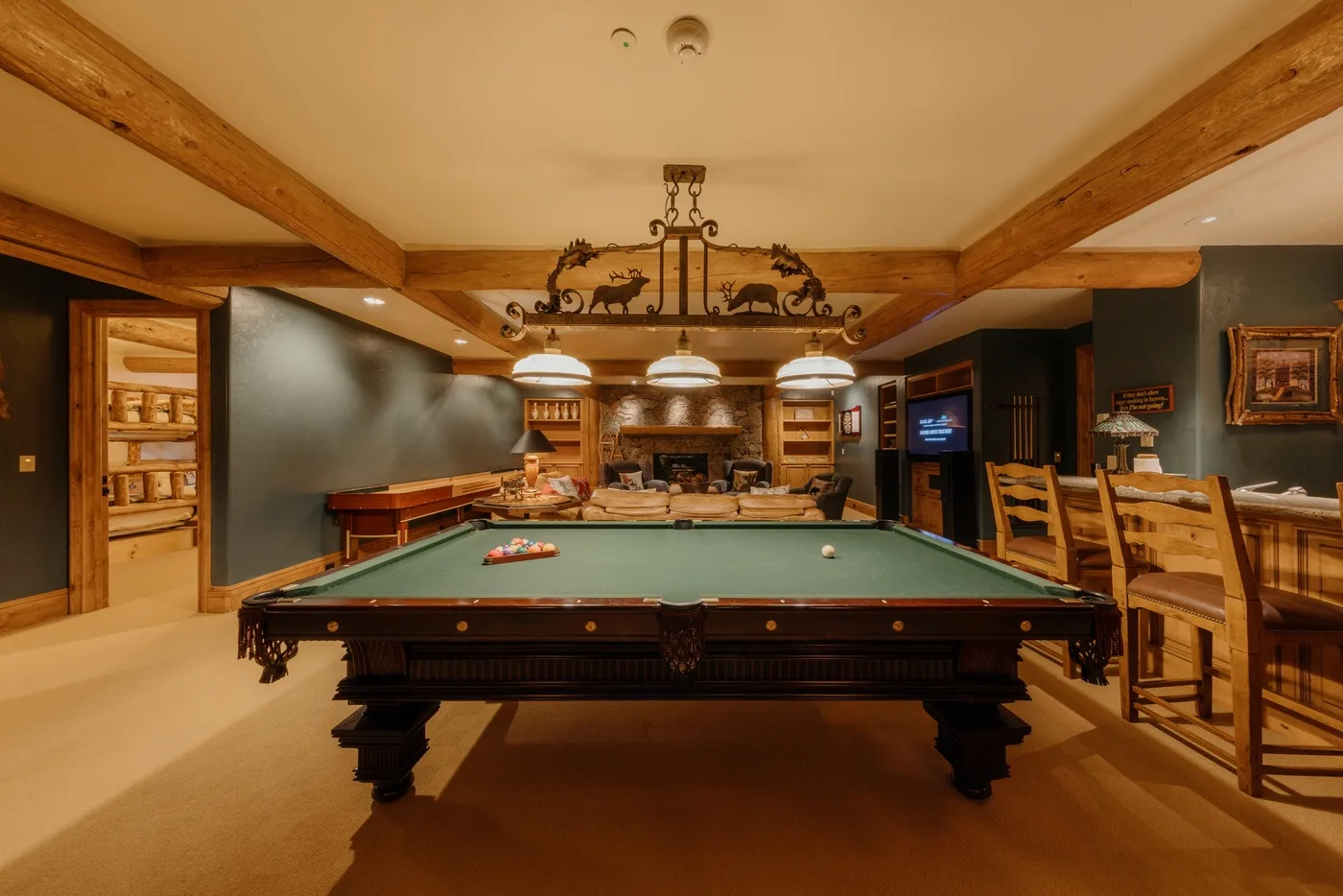 Daybreak Lodge at Bachelor Gulch