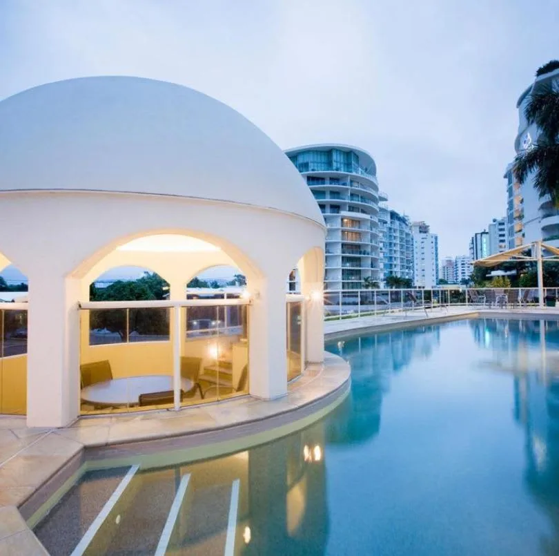 ZANZ205- Exclusive Outdoor Spa with Ocean Glimpses