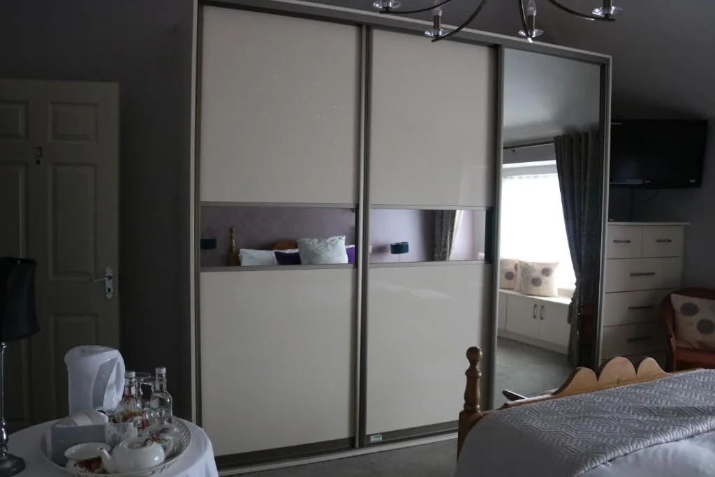 Bedroom 10