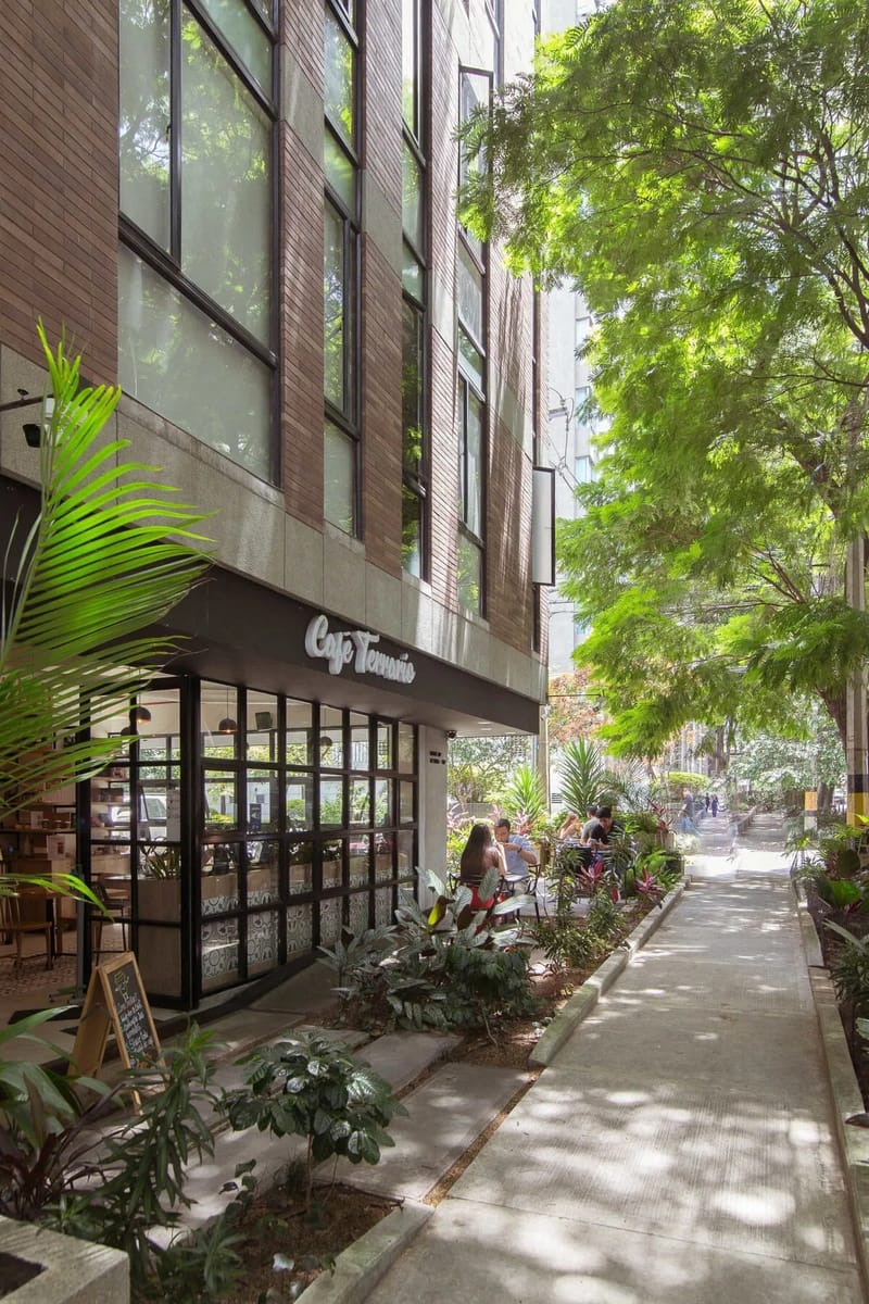 Deluxe Loft in Laureles w/ AC