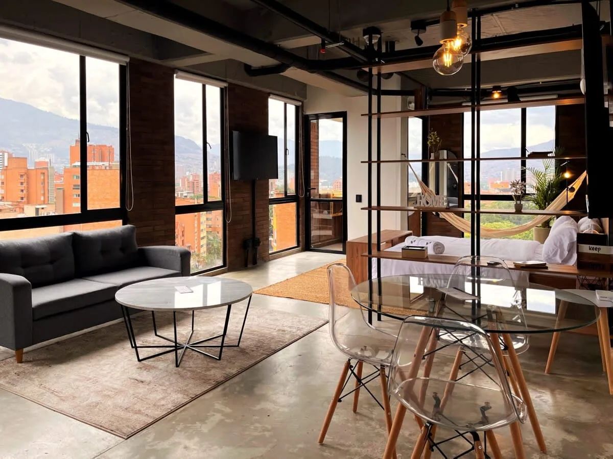 Deluxe Loft in Laureles w/ AC
