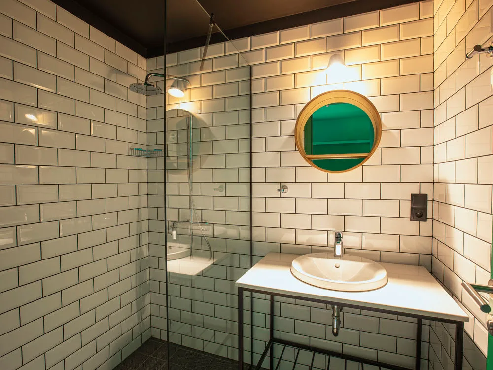 Standard twin room
