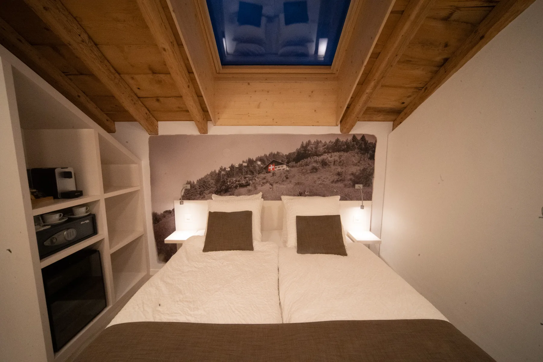 Room 7
