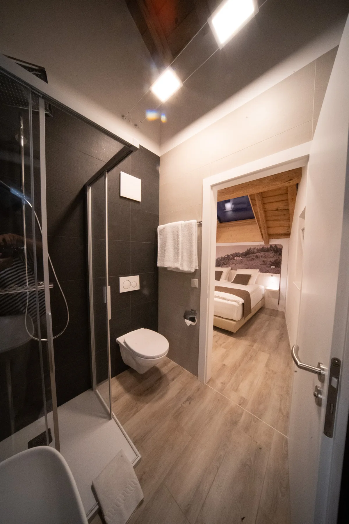 Room 7