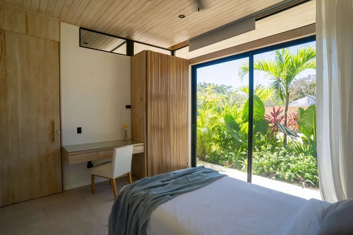 Chic 3BR Private Terrace & Nature Views