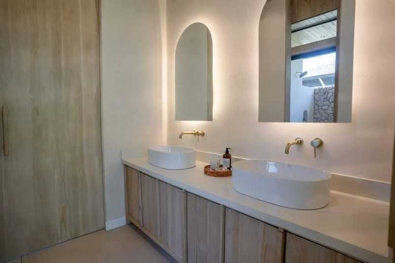 Chic 3BR Private Terrace & Nature Views