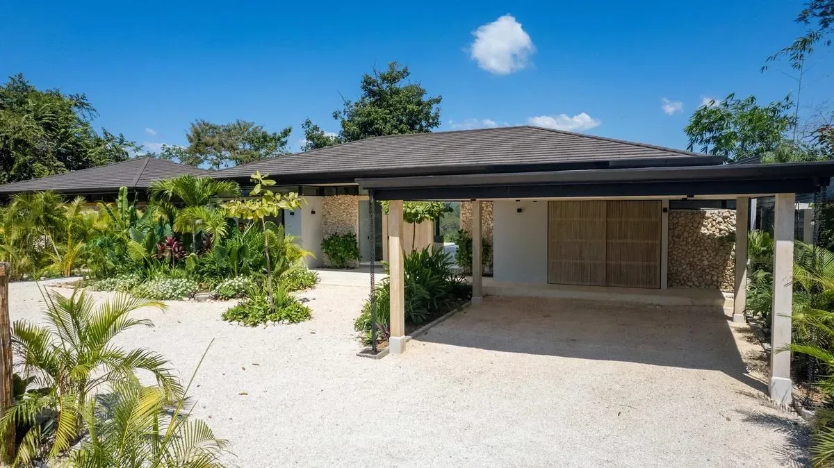Chic 3BR Private Terrace & Nature Views