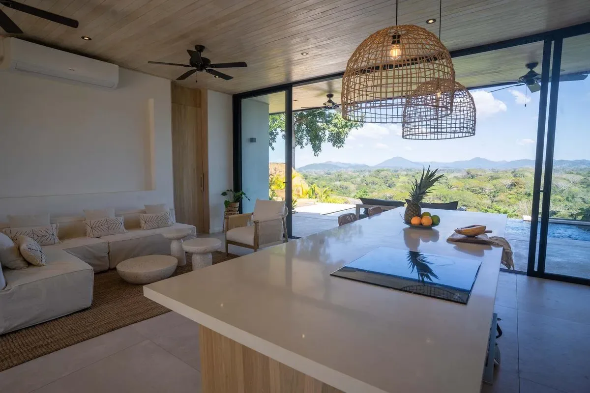 Chic 3BR Private Terrace & Nature Views