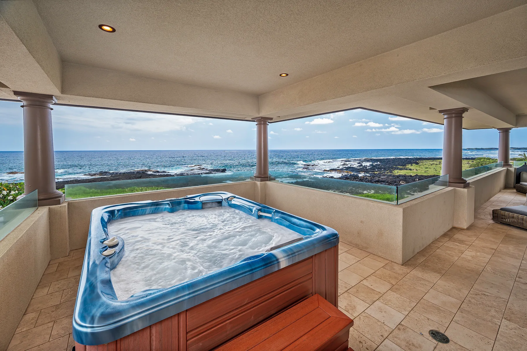 Alohi Kai Estate