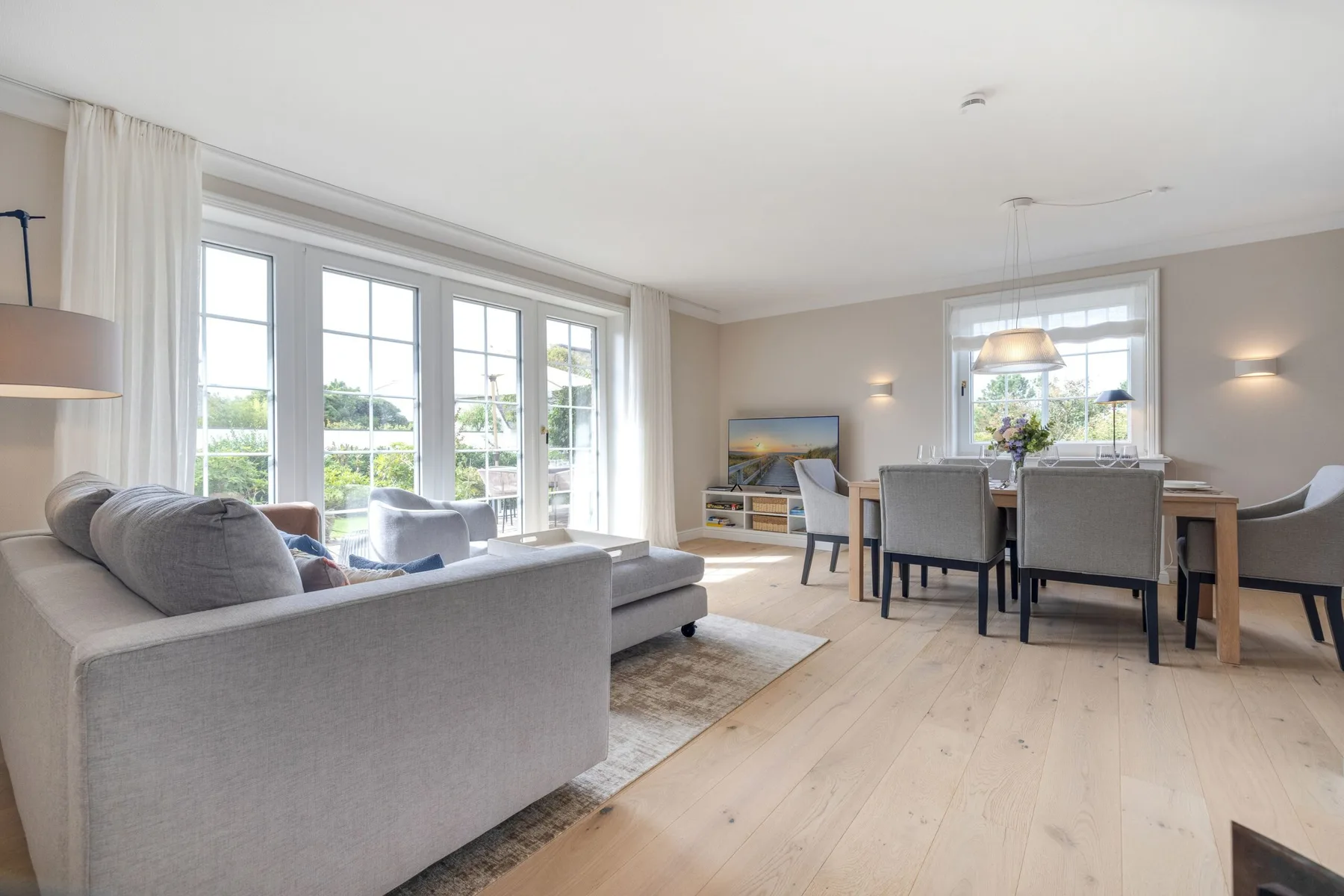 Inselhüs auf Sylt: familienfreundlich, 150 m², Kaminofen & Wellnessmöglichkeiten