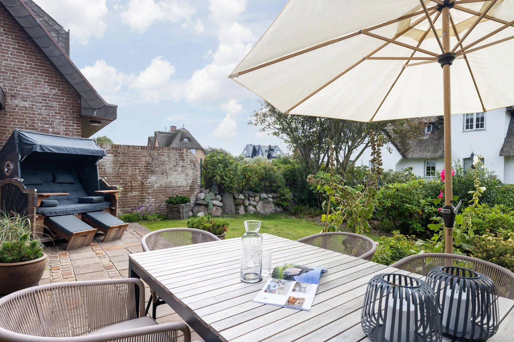 Inselhüs auf Sylt: familienfreundlich, 150 m², Kaminofen & Wellnessmöglichkeiten