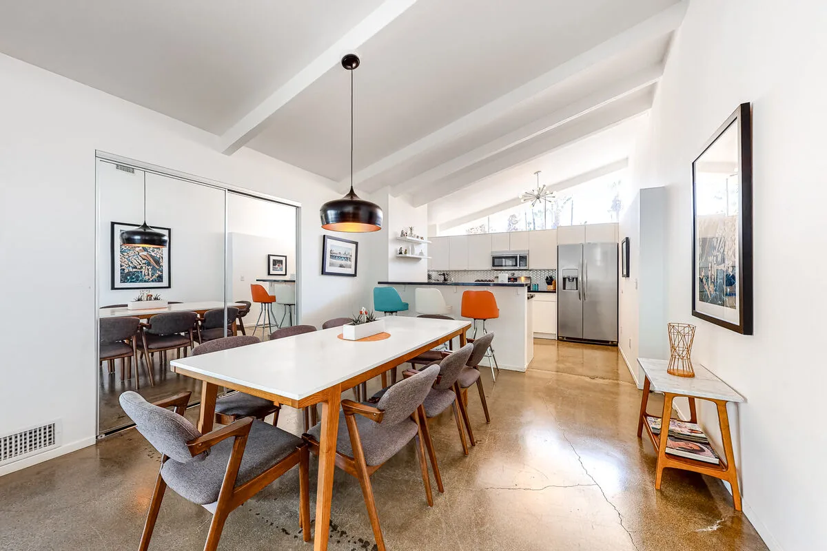 The Arrow of Twin Palms - Midcentury Alexander - 3505