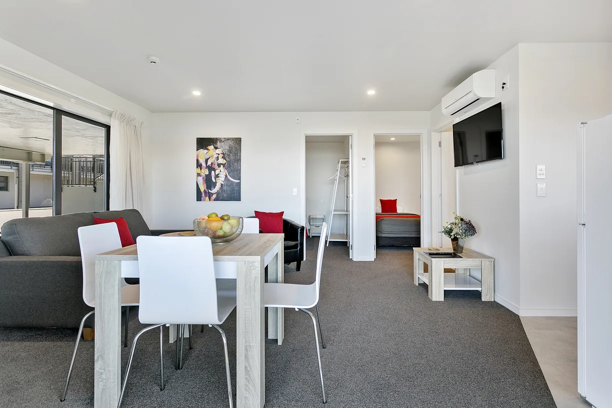 Downstairs Lake View Suite